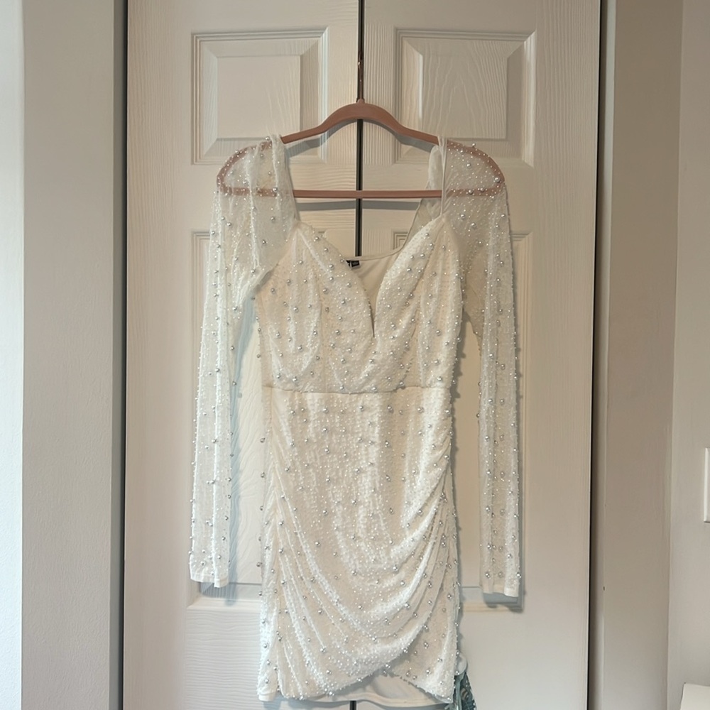 Move out SALE ! White Pearl Beaded Long Sleeve Bodycon Dress